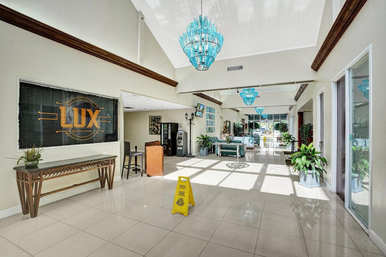 Fort Lauderdale Grand Hotel Oakland Park Exterior photo